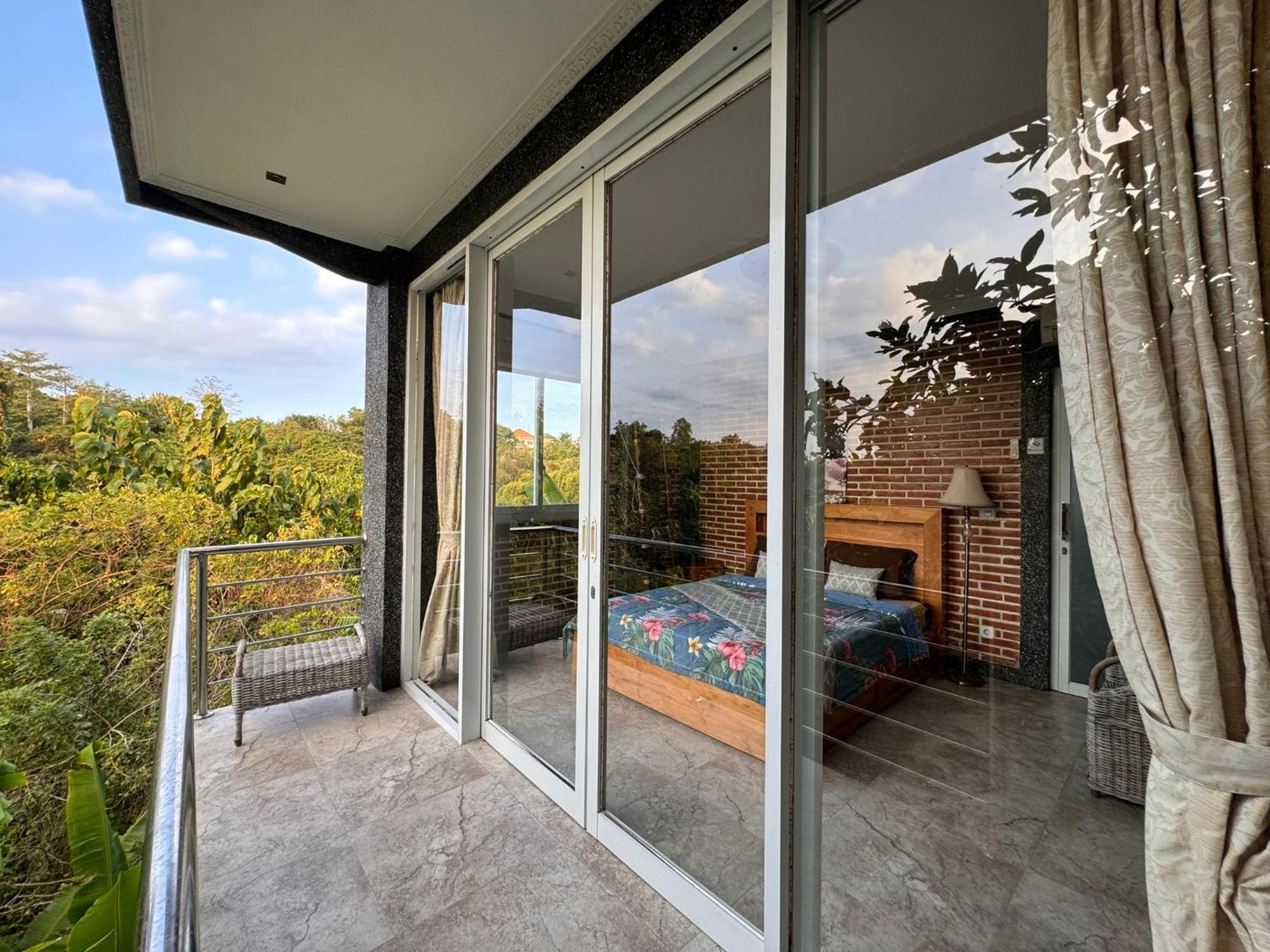 Giri Hill Homestay Nusa Dua  Extérieur photo